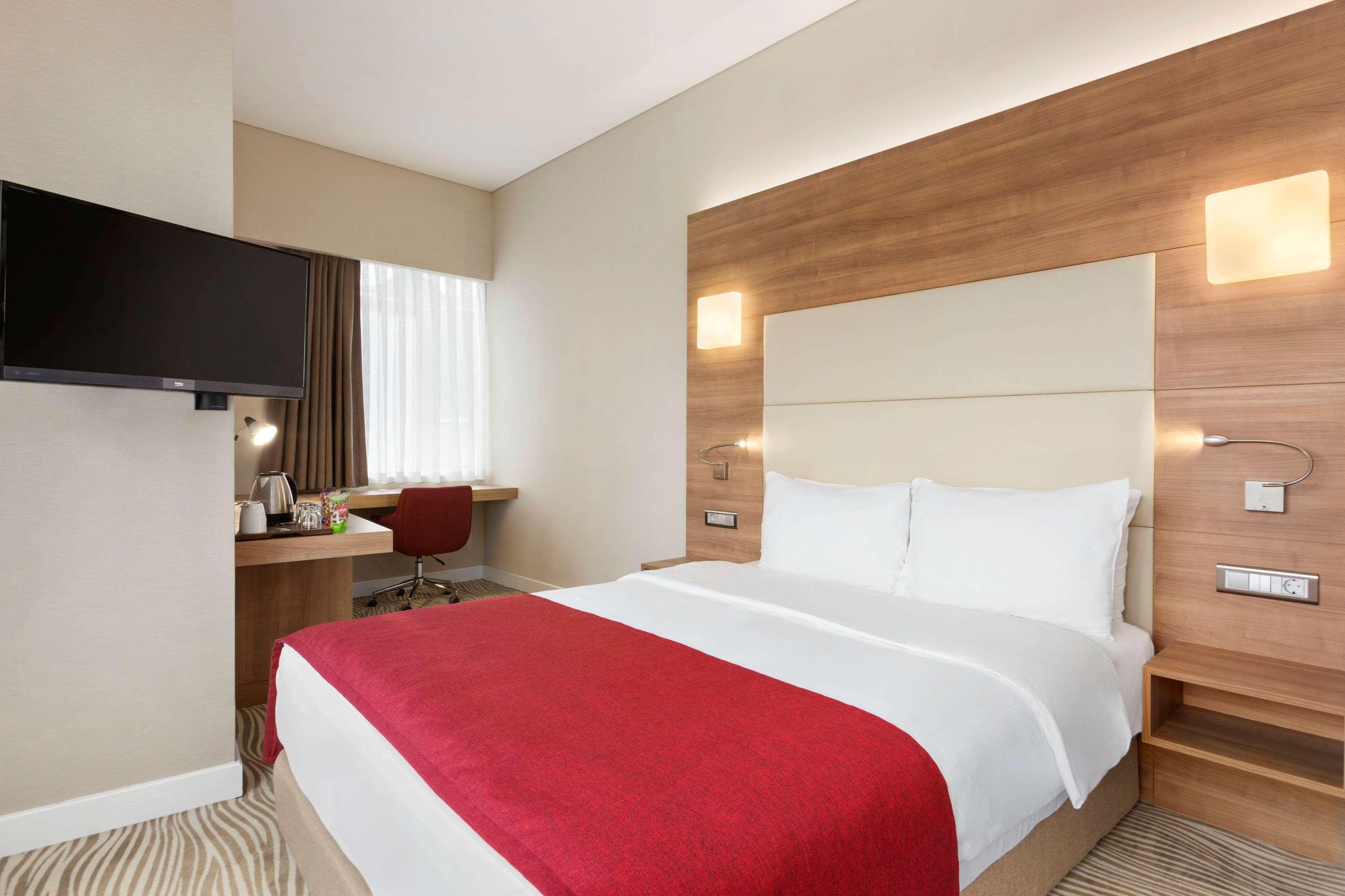 Ramada Encore Istanbul Kartal Zewnętrze zdjęcie