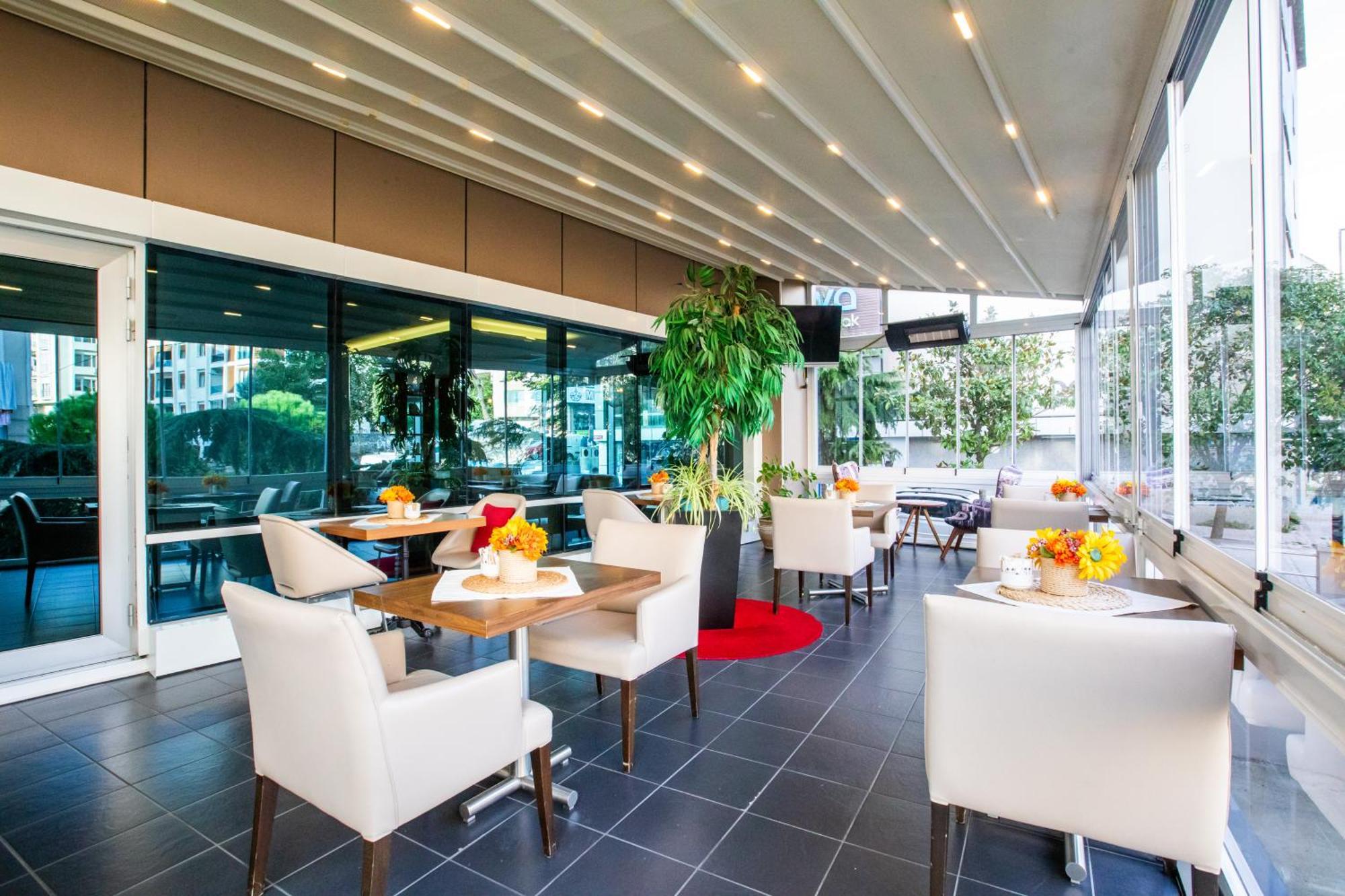 Ramada Encore Istanbul Kartal Zewnętrze zdjęcie