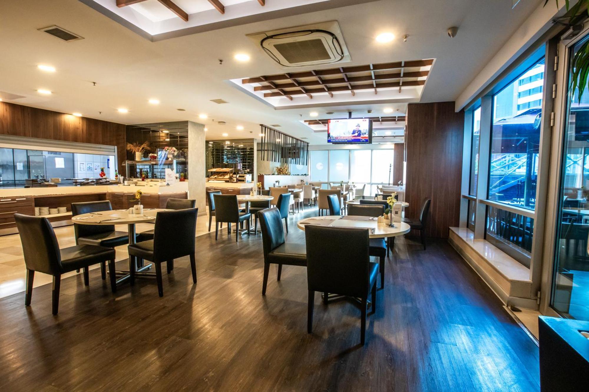 Ramada Encore Istanbul Kartal Zewnętrze zdjęcie