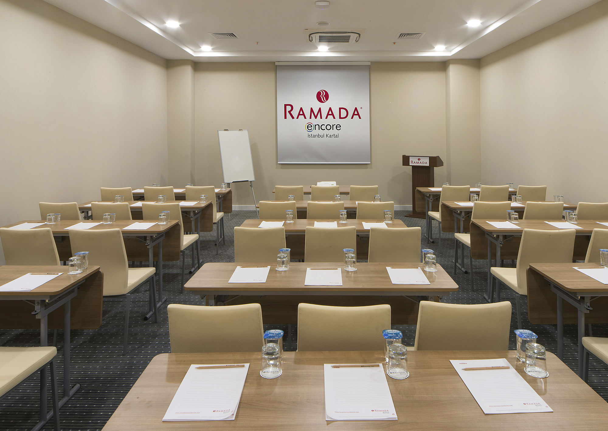 Ramada Encore Istanbul Kartal Zewnętrze zdjęcie